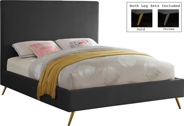 Courtney Queen Bed In Grey Velvet by Meridian Furniture